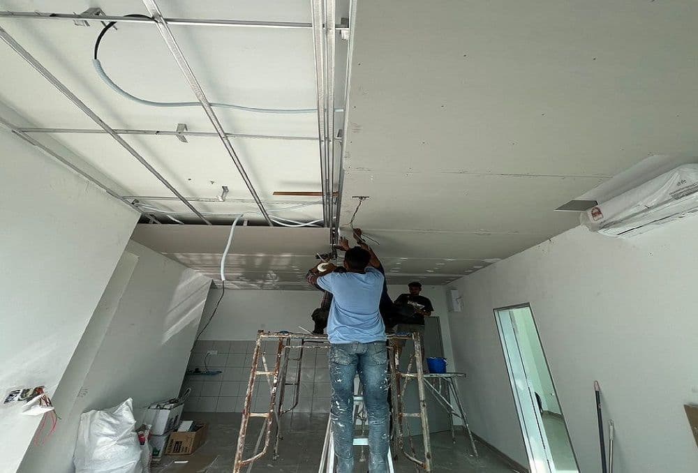 PARTITION AND CEILING WORKS