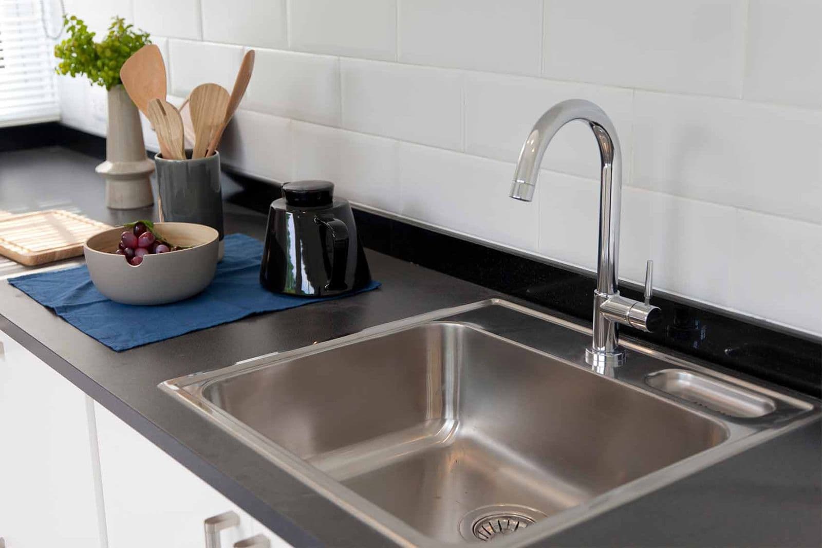 KITCHEN PLUMBING INSTALLATION