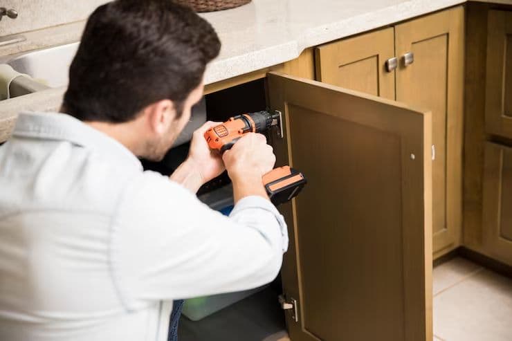 FURNITURE ASSEMBLY AND REPAIR