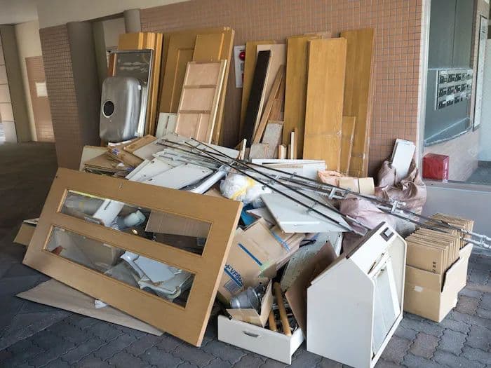RENOVATION DEBRIS REMOVAL AND CLEARING